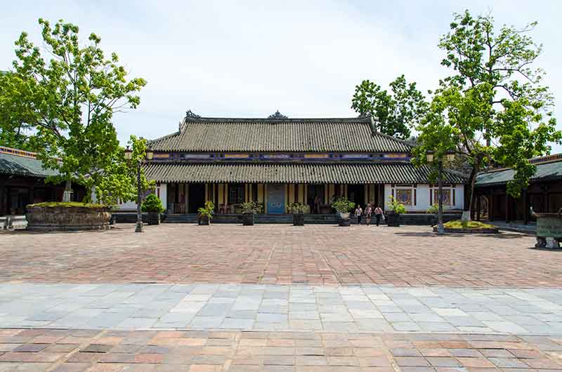 359 - Vietnam - Hue - Ciudadela Imperial - Ta Vu o palacio de los Mandarines